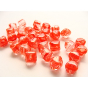 korálek, 10 gr., 8x8 mm, hranatý