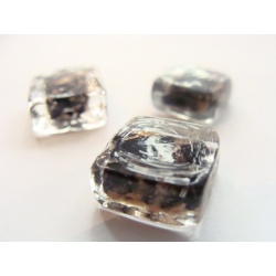 kostička, barva, zdobena zlatým žíháním, 12x12mm