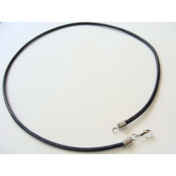 kůže, kulatá, 2,5 mm, barva černá